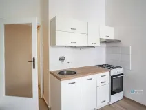 Pronájem bytu 2+1, Praha - Vršovice, Vršovická, 56 m2
