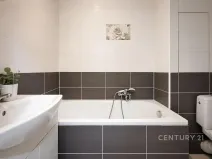 Prodej bytu 2+1, Most, tř. Budovatelů, 52 m2