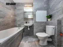 Prodej bytu 2+kk, Praha - Kobylisy, Třebenická, 41 m2