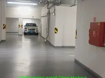 Pronájem garážového stání, Praha - Strašnice, Gutova, 18 m2
