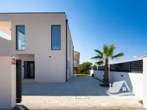 Prodej vily, Vrsi, Chorvatsko, 210 m2