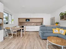 Prodej bytu 3+kk, Rosice, Karla IV., 77 m2