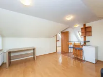 Pronájem bytu 2+kk, Praha - Horní Počernice, Náchodská, 50 m2