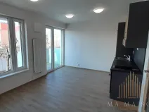 Pronájem bytu 1+kk, Praha - Holešovice, Na Maninách, 33 m2