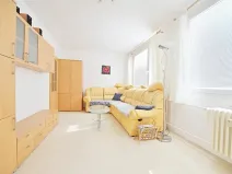 Pronájem bytu 2+1, Praha - Kobylisy, Formánkova, 49 m2