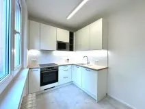 Pronájem bytu 3+1, Praha - Vokovice, Jemenská, 71 m2
