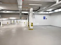 Pronájem garážového stání, Praha - Vinohrady, Italská, 12 m2