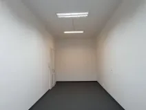 Pronájem kanceláře, Hradec Králové, Československé armády, 23 m2