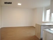 Pronájem bytu 2+kk, Praha - Smíchov, U Malvazinky, 38 m2