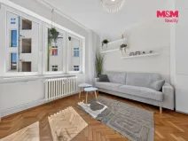 Prodej bytu 3+kk, Praha, Skloněná, 55 m2