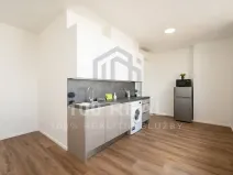 Pronájem bytu 1+kk, Pardubice, třída Míru, 27 m2