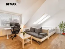 Pronájem bytu 1+kk, Praha - Dejvice, Velvarská, 44 m2