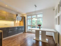 Prodej rodinného domu, Praha - Benice, Okrasná, 230 m2