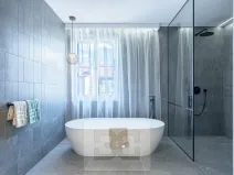 Pronájem bytu 4+kk, Praha - Karlín, Sokolovská, 183 m2