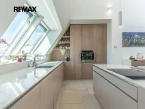Prodej bytu 2+kk, Praha - Žižkov, Lucemburská, 80 m2