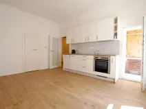 Pronájem bytu 2+kk, Praha - Žižkov, Biskupcova, 44 m2