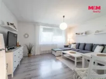 Prodej bytu 3+1, Bříství, 64 m2