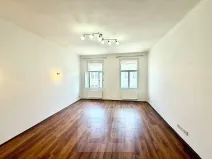 Pronájem bytu 3+1, Praha - Vinohrady, Šumavská, 100 m2