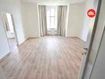 Pronájem bytu 3+kk, Karlovy Vary, Táborská, 80 m2