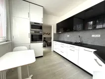 Prodej bytu 3+1, Šternberk, Uničovská, 62 m2