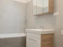 Pronájem bytu 3+kk, Praha - Vysočany, Svatošových, 72 m2