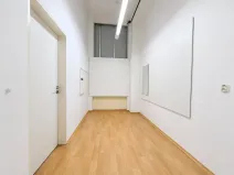 Pronájem skladu, Brno, Šujanovo náměstí, 137 m2