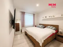 Pronájem rodinného domu, Dobrovice - Holé Vrchy, 120 m2