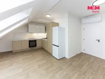 Pronájem bytu 3+kk, Hostovlice, 75 m2
