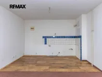 Prodej bytu 1+kk, Praha - Zbraslav, Sulova, 49 m2