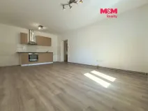 Pronájem bytu 2+kk, Klášterec nad Ohří - Miřetice u Klášterce nad Ohří, Chomutovská, 64 m2