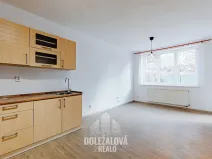 Pronájem bytu 3+kk, Jihlava, Poláčkova, 68 m2
