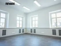 Pronájem kanceláře, Brno, Zelný trh, 102 m2