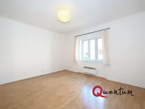 Pronájem bytu 1+kk, Praha - Nusle, V zálomu, 33 m2