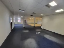 Pronájem kanceláře, Brno, Valchařská, 350 m2