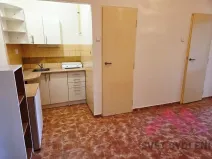 Pronájem bytu 1+1, Praha - Vinohrady, Kouřimská, 36 m2