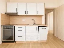Pronájem bytu 3+1, Brno, Bzenecká, 70 m2