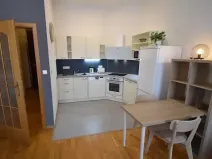 Pronájem bytu 1+kk, Praha - Vinohrady, Sázavská, 35 m2