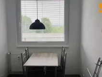 Pronájem bytu 3+1, Praha - Petrovice, Rezlerova, 73 m2