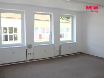Pronájem kanceláře, Nová Paka, Komenského, 27 m2