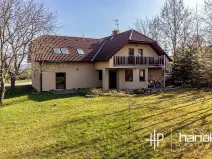 Prodej rodinného domu, Strančice, 259 m2