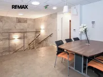 Pronájem kanceláře, Praha - Horní Počernice, Plkovská, 80 m2