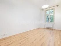 Pronájem kanceláře, Praha - Vršovice, Moskevská, 37 m2