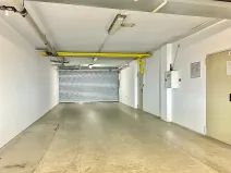 Pronájem garážového stání, Brno, 15 m2