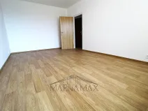 Prodej bytu 2+1, Chomutov, Holešická, 62 m2