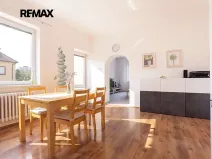 Prodej vícegeneračního domu, Praha - Vokovice, Půlkruhová, 385 m2