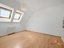 Pronájem bytu 3+kk, Hradec Králové - Nový Hradec Králové, Na Hrázce, 105 m2