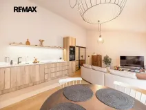 Prodej bytu 4+kk, Praha - Suchdol, Pod rybníčkem, 120 m2