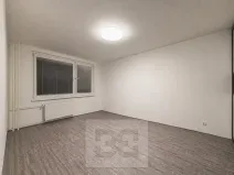Pronájem bytu 1+kk, Praha - Háje, Matúškova, 31 m2