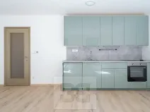 Pronájem bytu 1+kk, Liberec, Vítězná, 37 m2