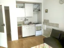 Pronájem bytu 2+kk, Praha - Krč, Hurbanova, 33 m2